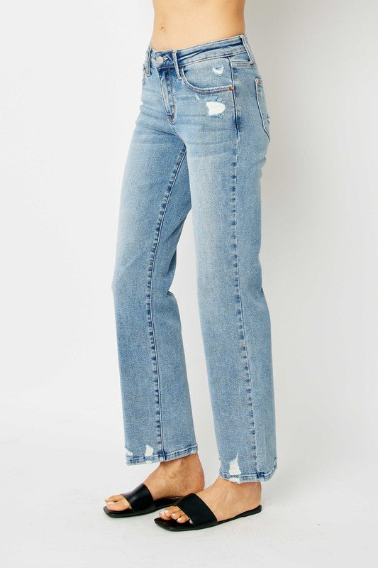 Judy Blue Mid Rise Medium Wash Destroyed Straight