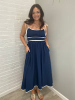 Sailing Away Midi Dress | Navy