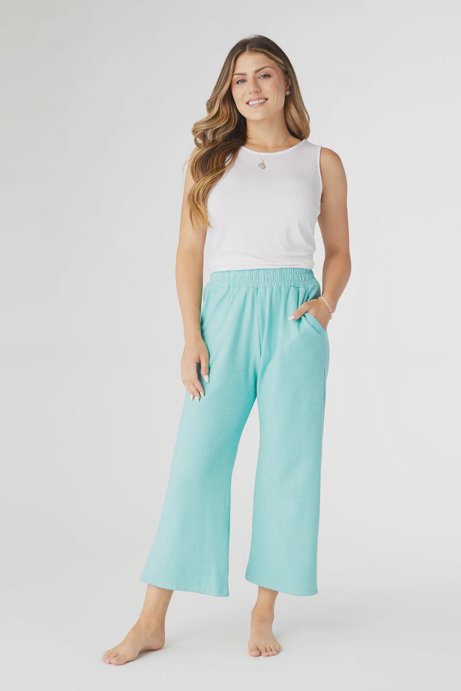 Weekend Brushed Pocket Crop | Turquoise