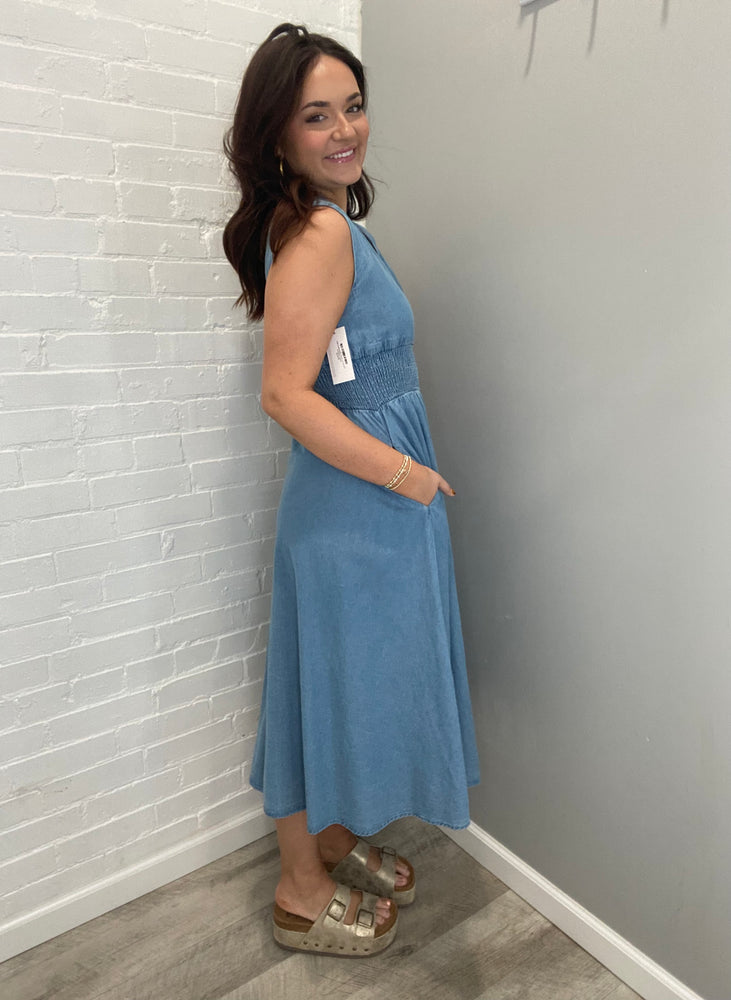 The Go To Denim Sleeveless Midi Dress