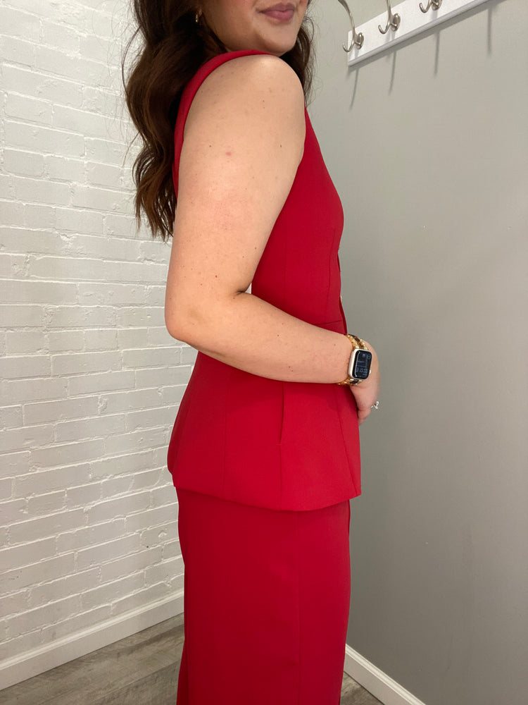 Tailor-Inspired Structured Shoulder Sleeveless Vest Top | Red