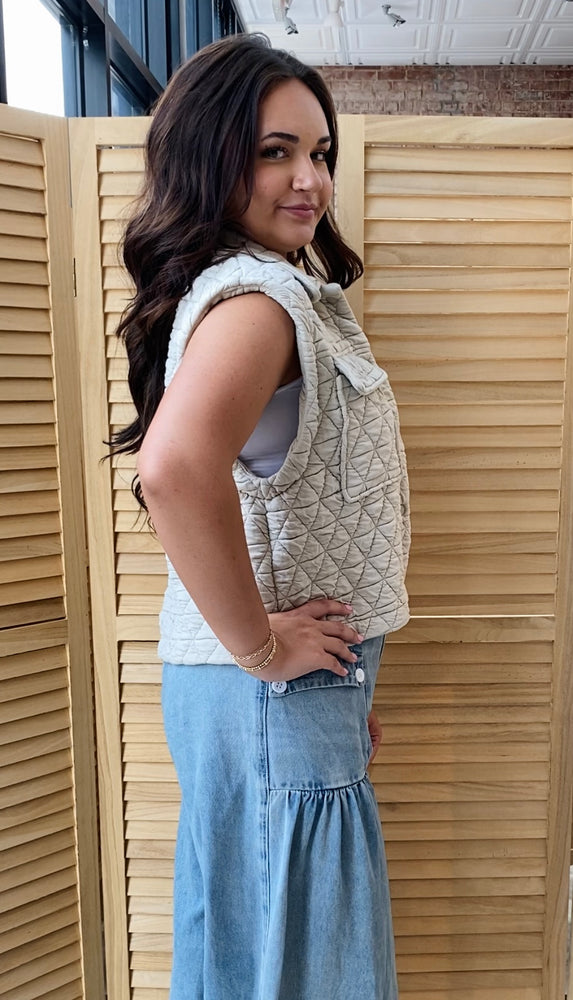 The Quinn Quilted Vest | Oatmeal