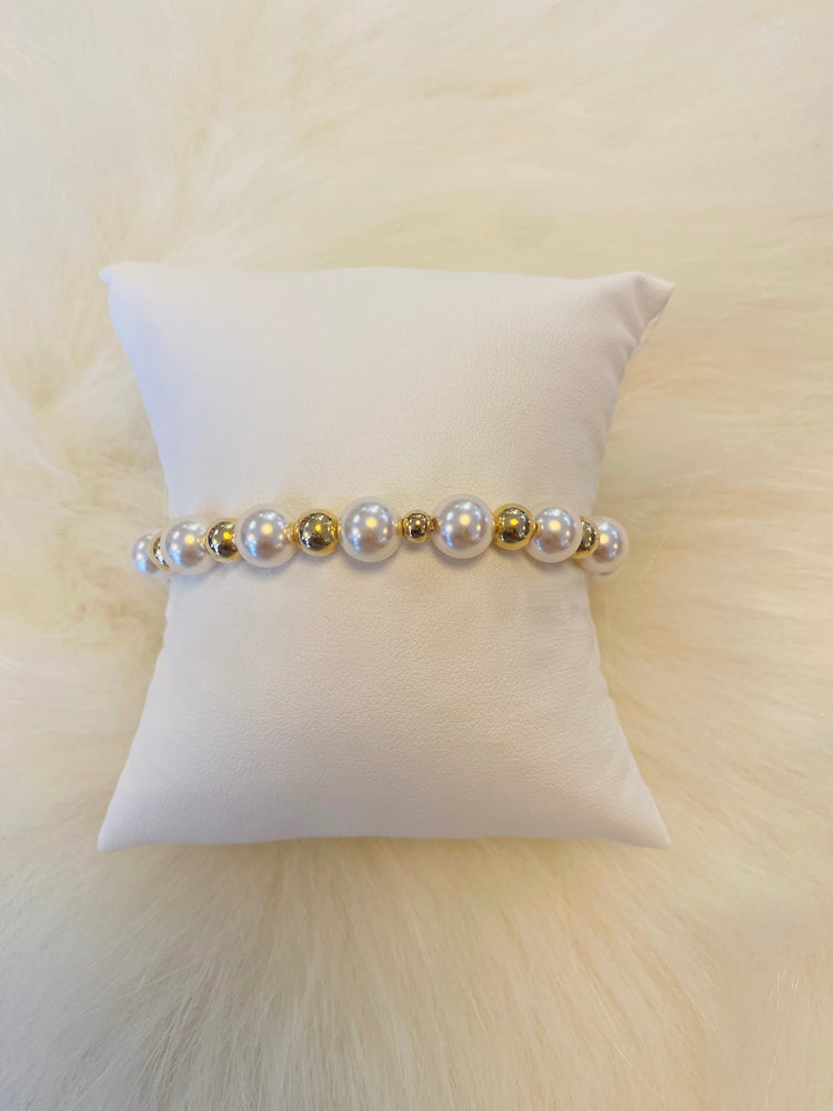 "Lola" Bracelet | Gold Filled + Pearls