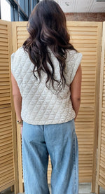 The Quinn Quilted Vest | Oatmeal