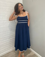 Sailing Away Midi Dress | Navy