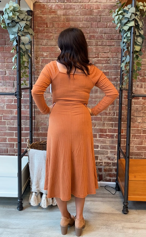 Sweetheart Midi Dress | Meerkat