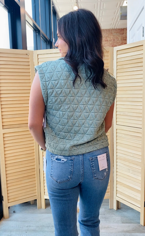 The Quinn Quilted Vest | Light Olive